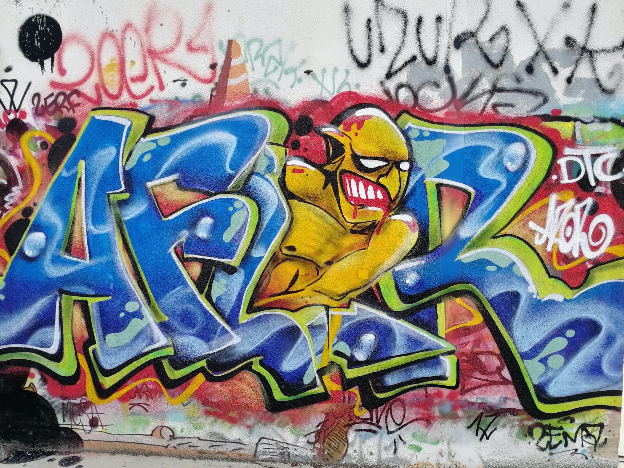 Graffiti 3064  capturé par Rabot à Chantepie France
