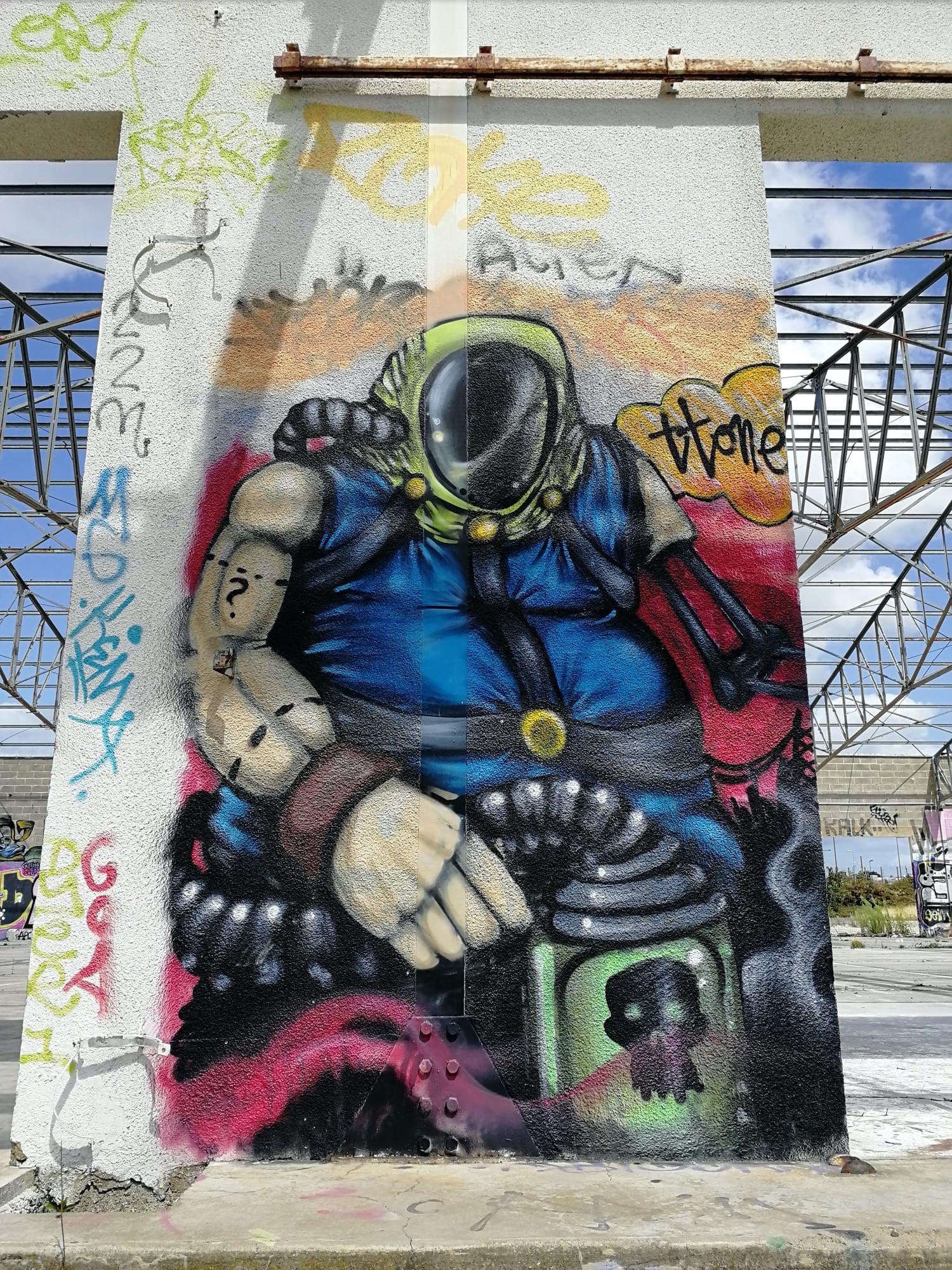 Graffiti 3087  de T Tone capturé par Rabot à Chantepie France