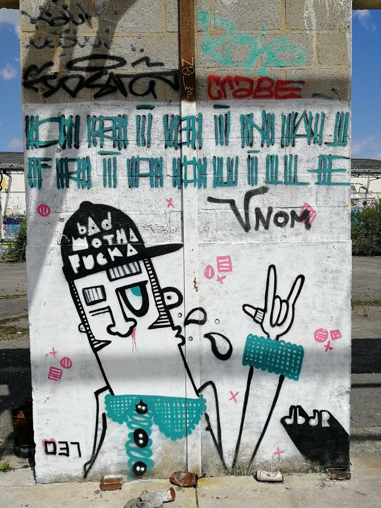 Graffiti 3095  de Deuxben de Rennes capturé par Rabot à Chantepie France