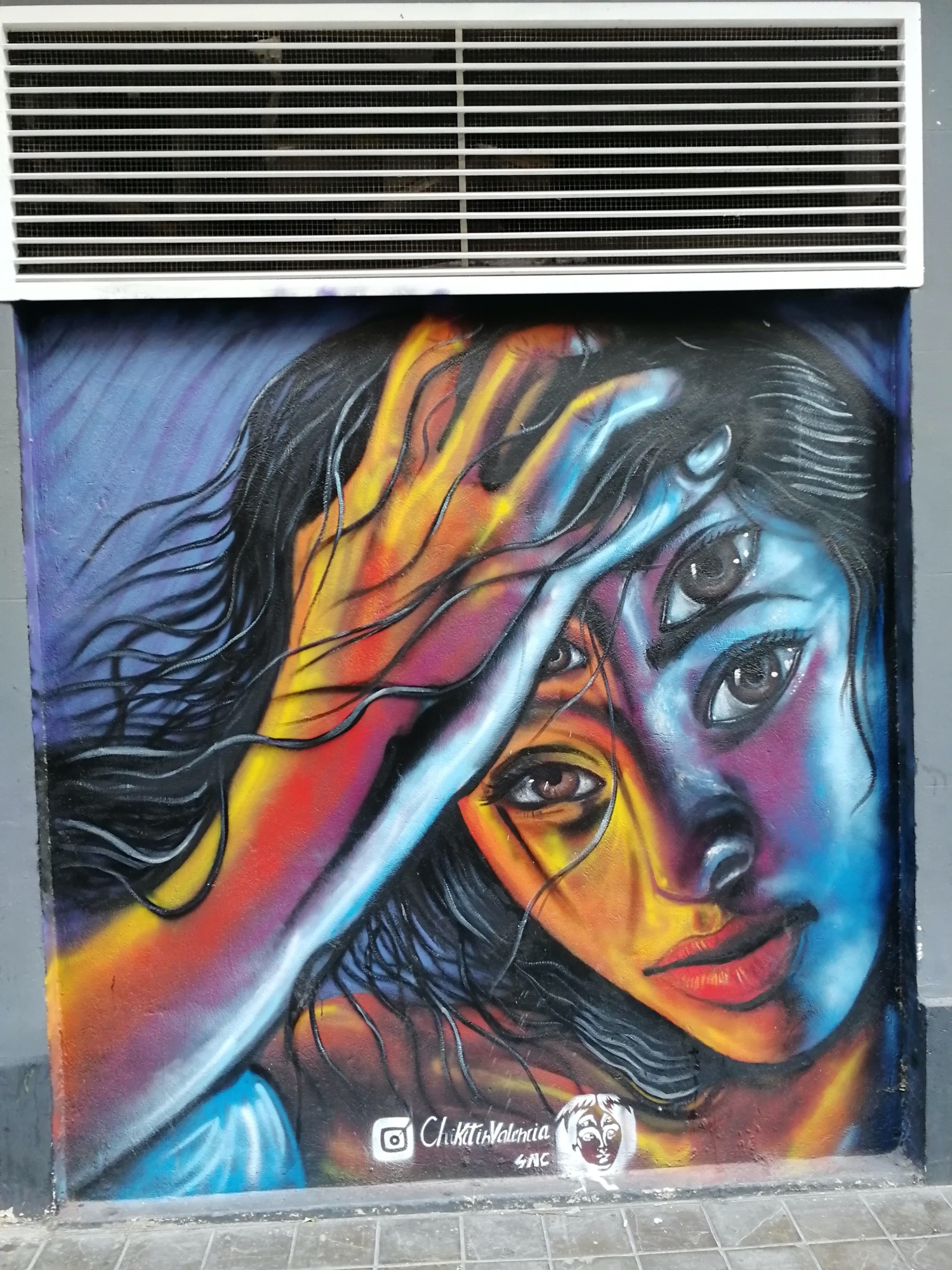 Graffiti 3380  captured by Rabot in València Spain
