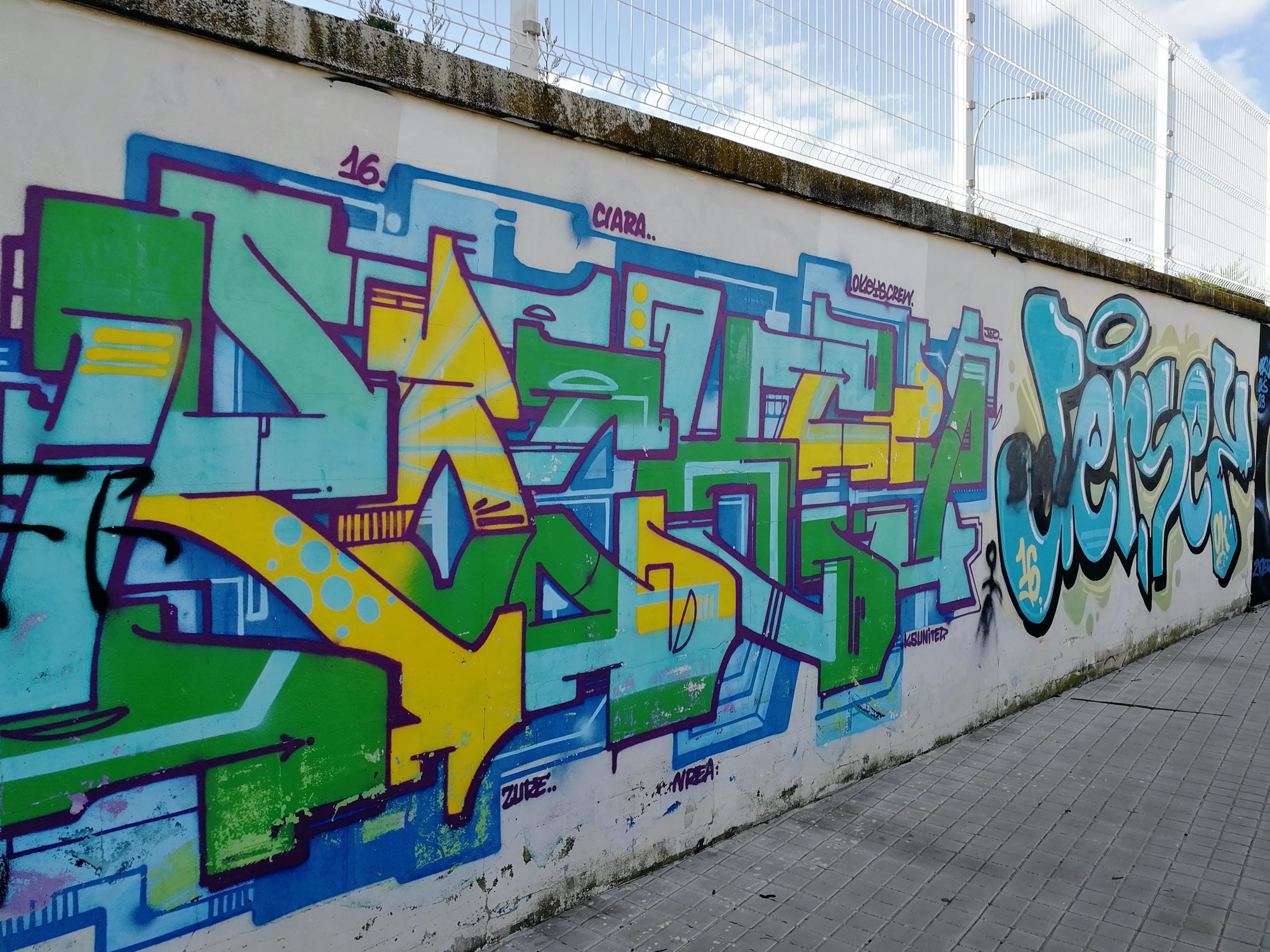 Graffiti 3401  capturé par Rabot à València Spain