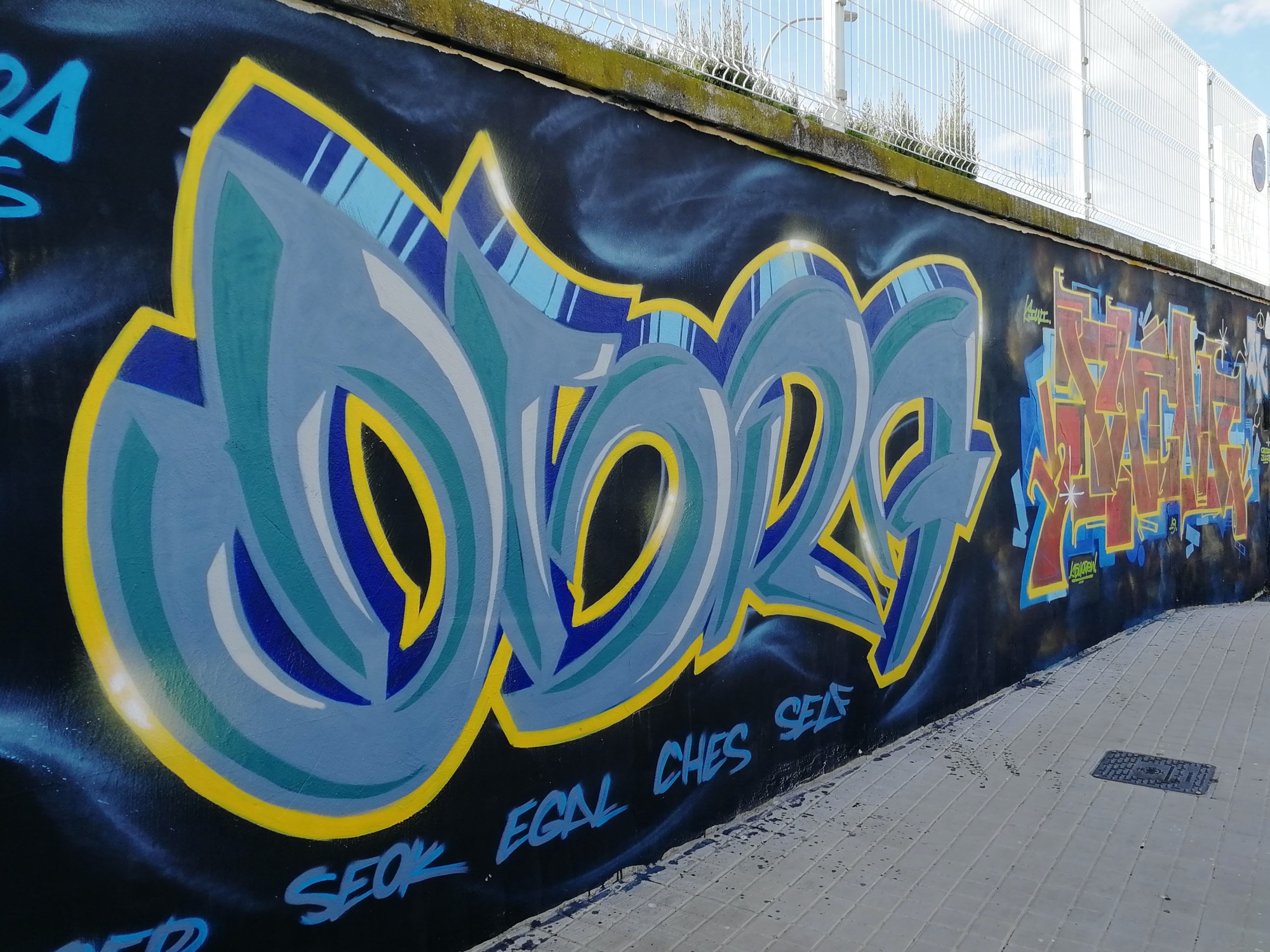 Graffiti 3402  capturé par Rabot à València Spain