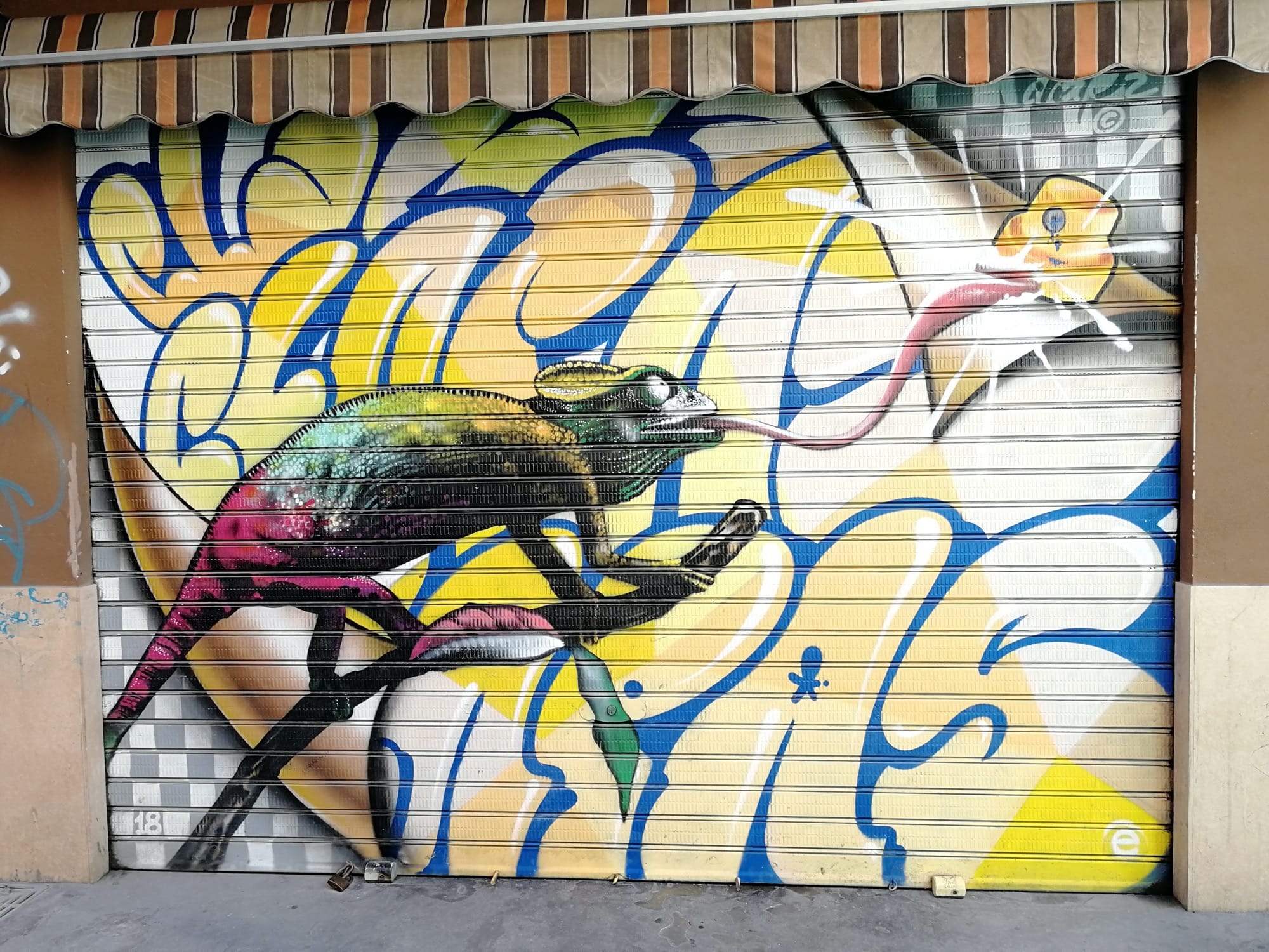 Graffiti 3624  capturé par Rabot à València Spain