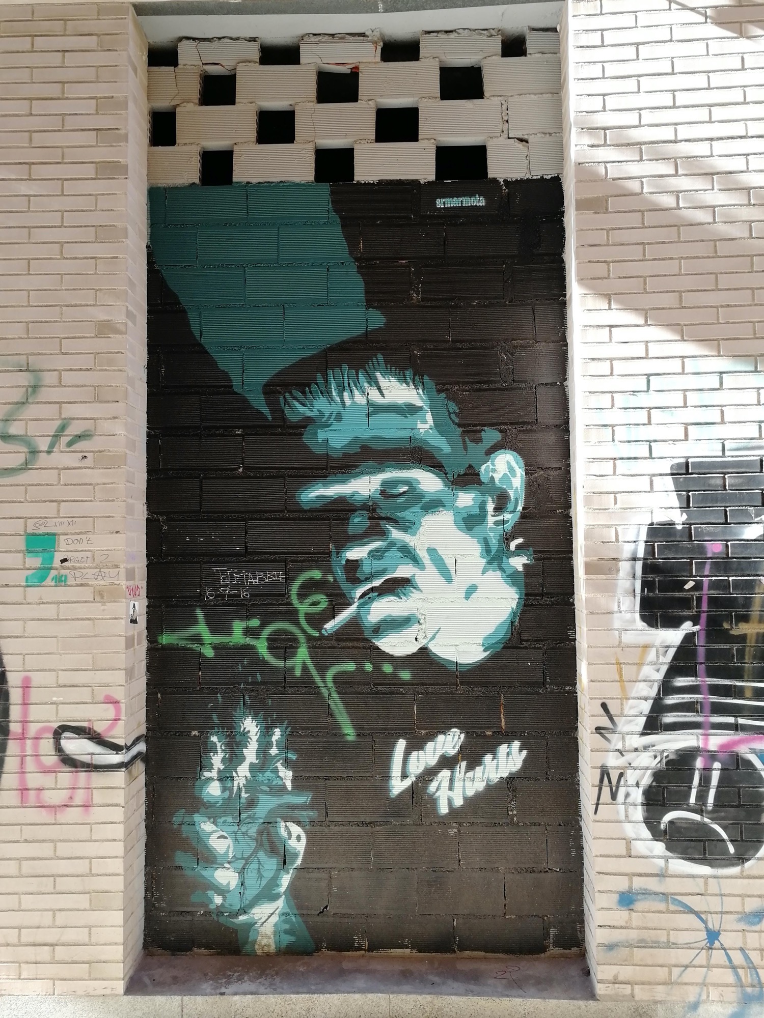 Graffiti 3632  capturé par Rabot à València Spain