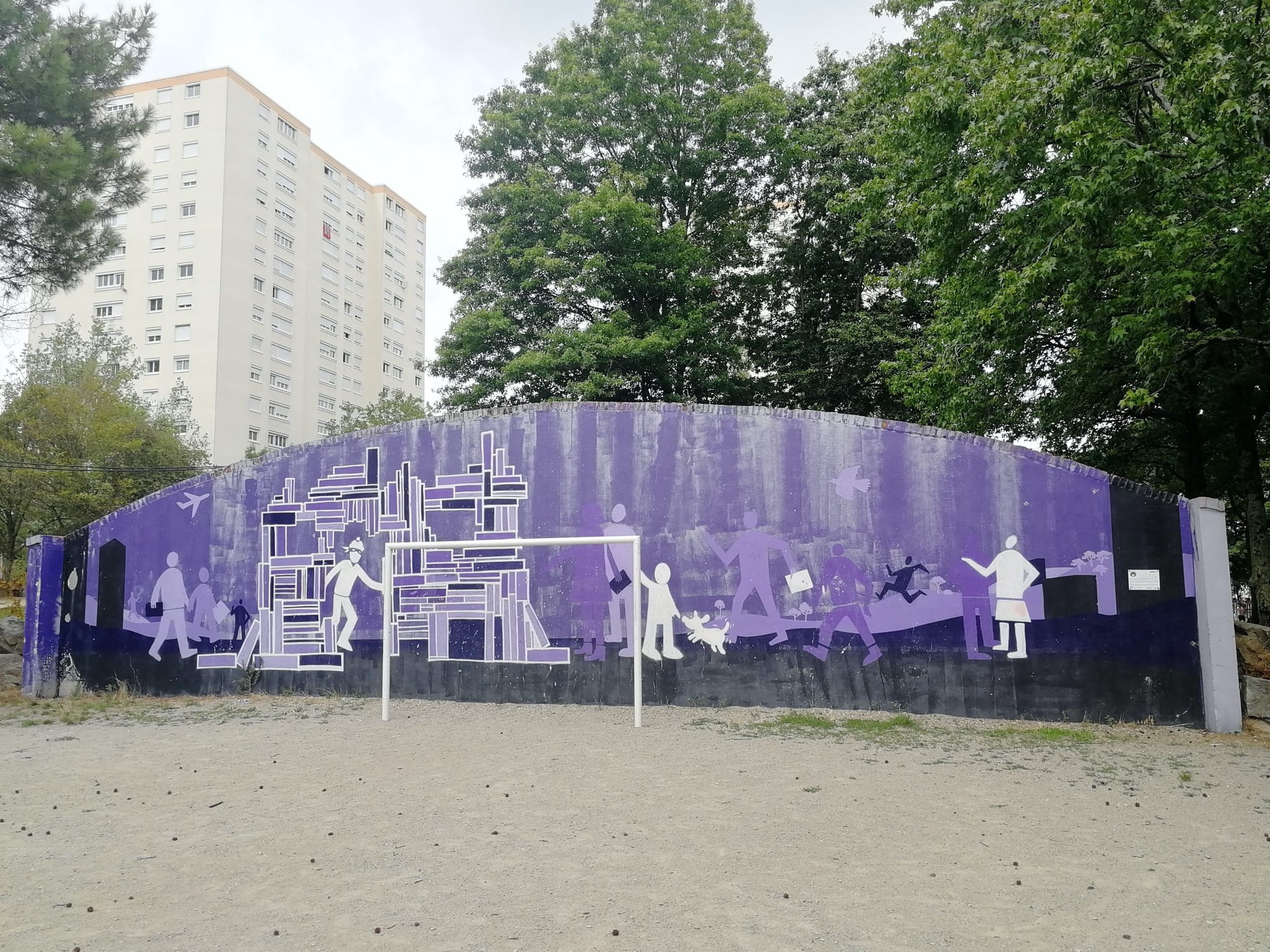 Graffiti 4264  captured by Rabot in Nantes France
