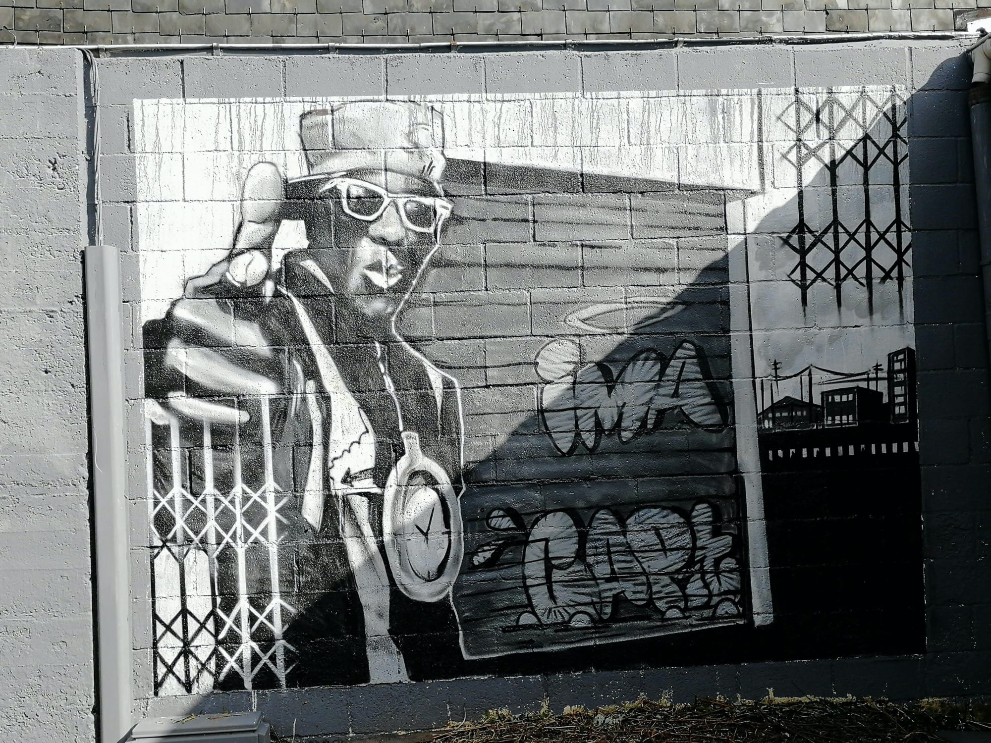 Graffiti 4463  capturé par Rabot à Saint-Brieuc France