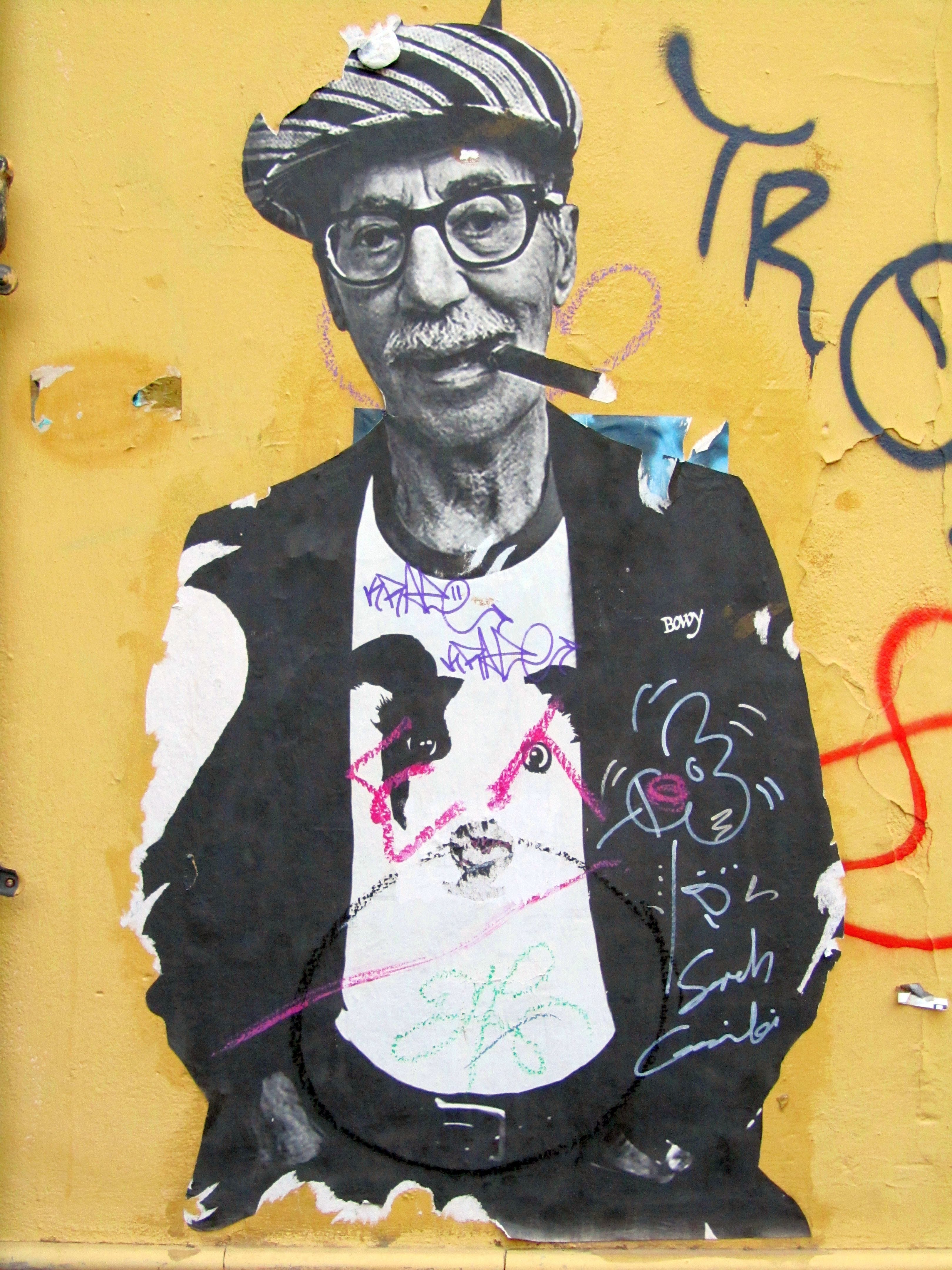 Graffiti 4689  by the artist Bowy captured by elettrotajik in València Spain