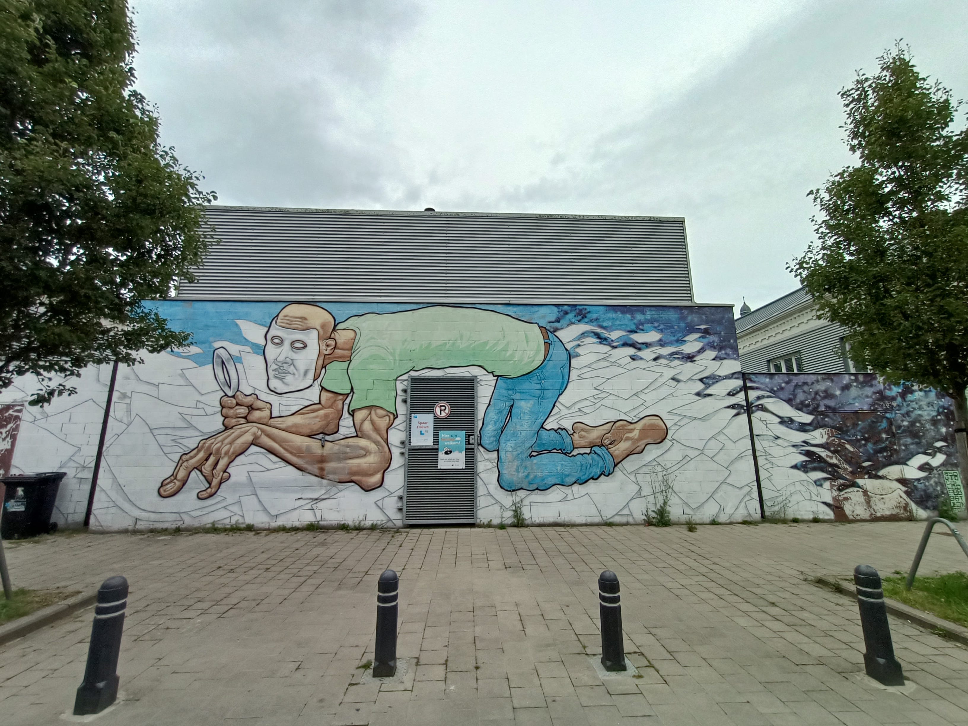 Graffiti 5337  de A Squid Called Sebastian capturé par Rabot à Gent Belgium