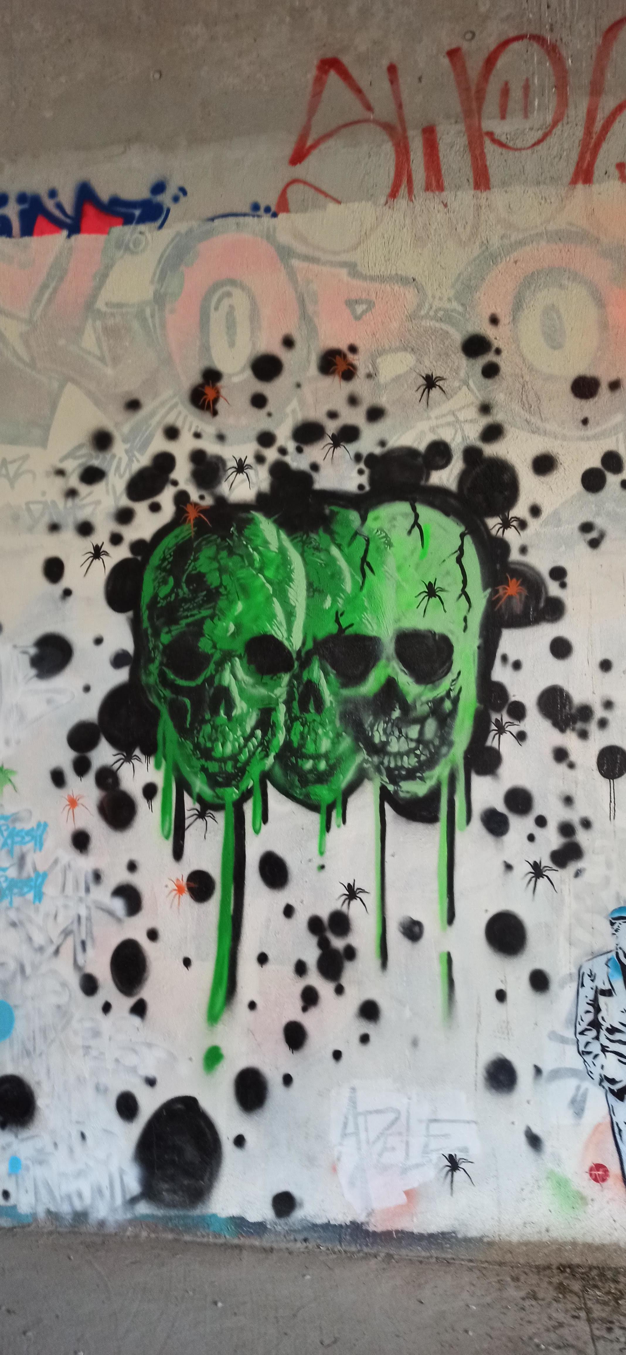 Graffiti 5490  capturé par Rabot à Paris France