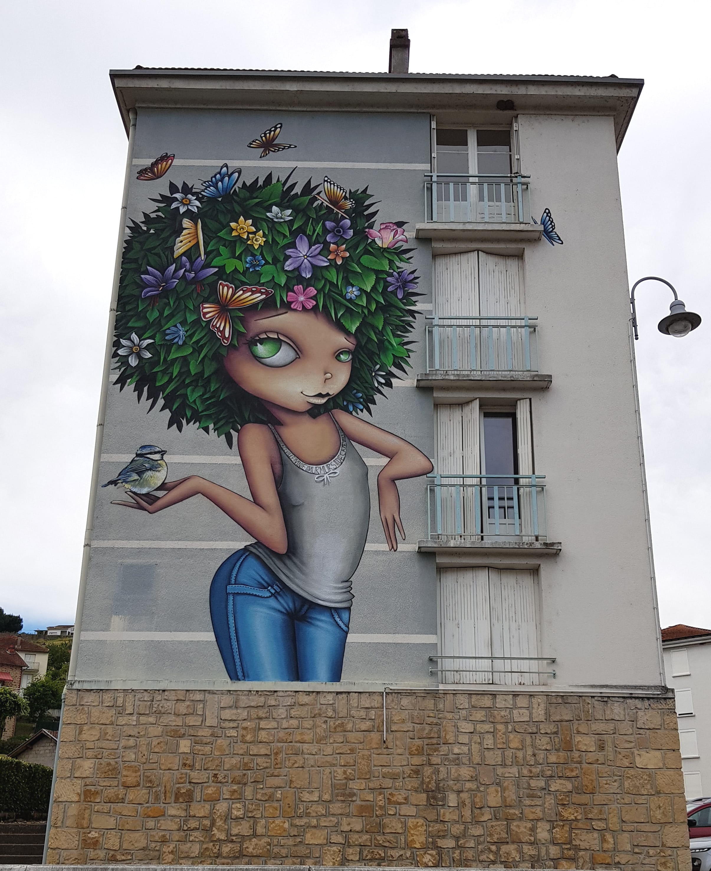 Graffiti 6287  by the artist Vinie captured by Mephisroth in Decazeville France