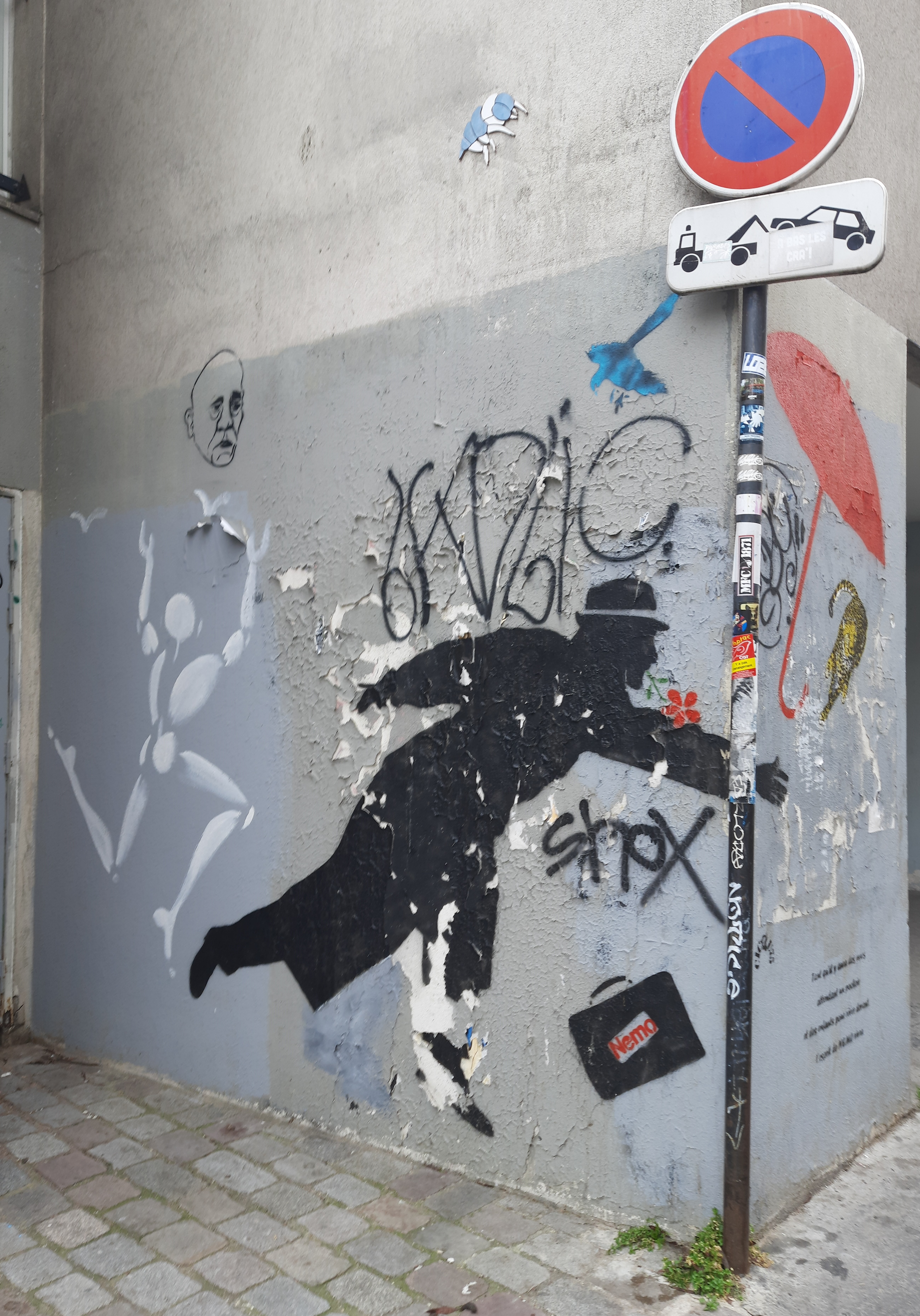 Graffiti 6526 Jérôme MESNAGER de Jerome Mesnager capturé par Mephisroth à Paris France