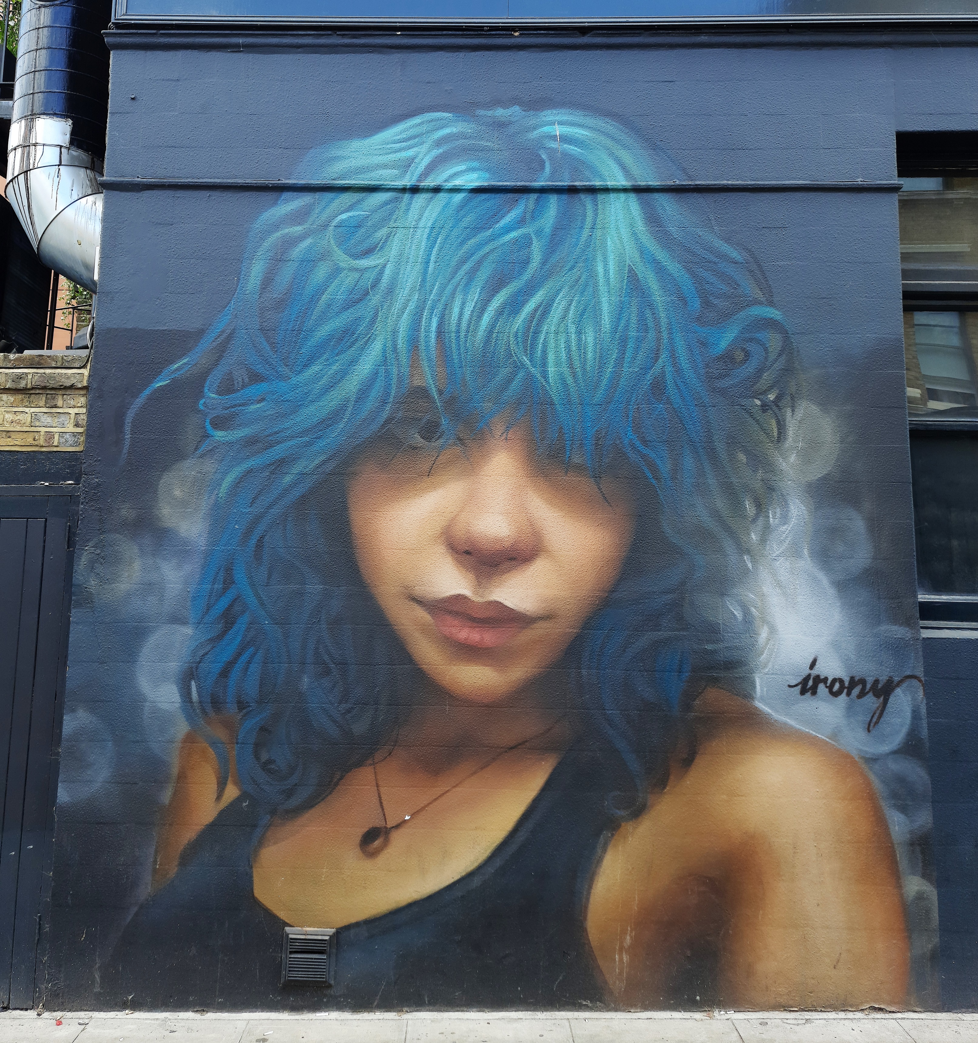 Graffiti 6543  de IRONY capturé par Mephisroth à london United Kingdom